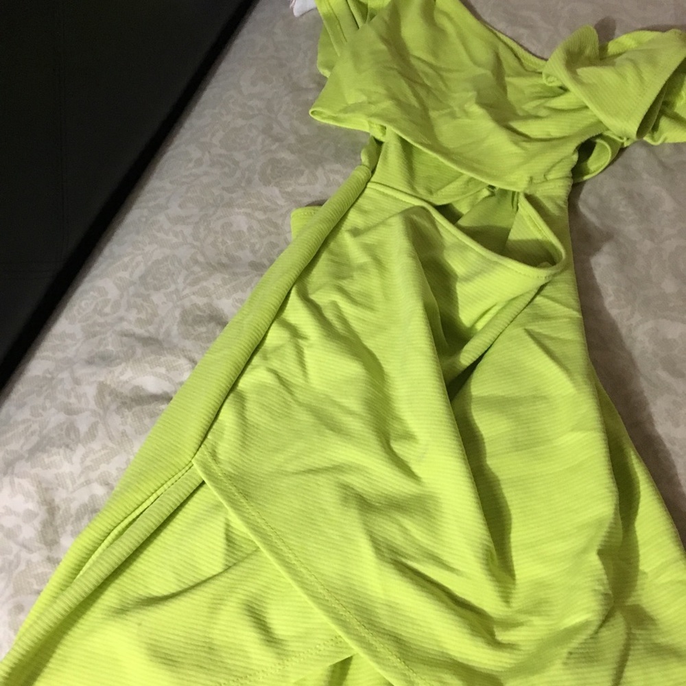 Bnwt Large Zara mini crisscross dress